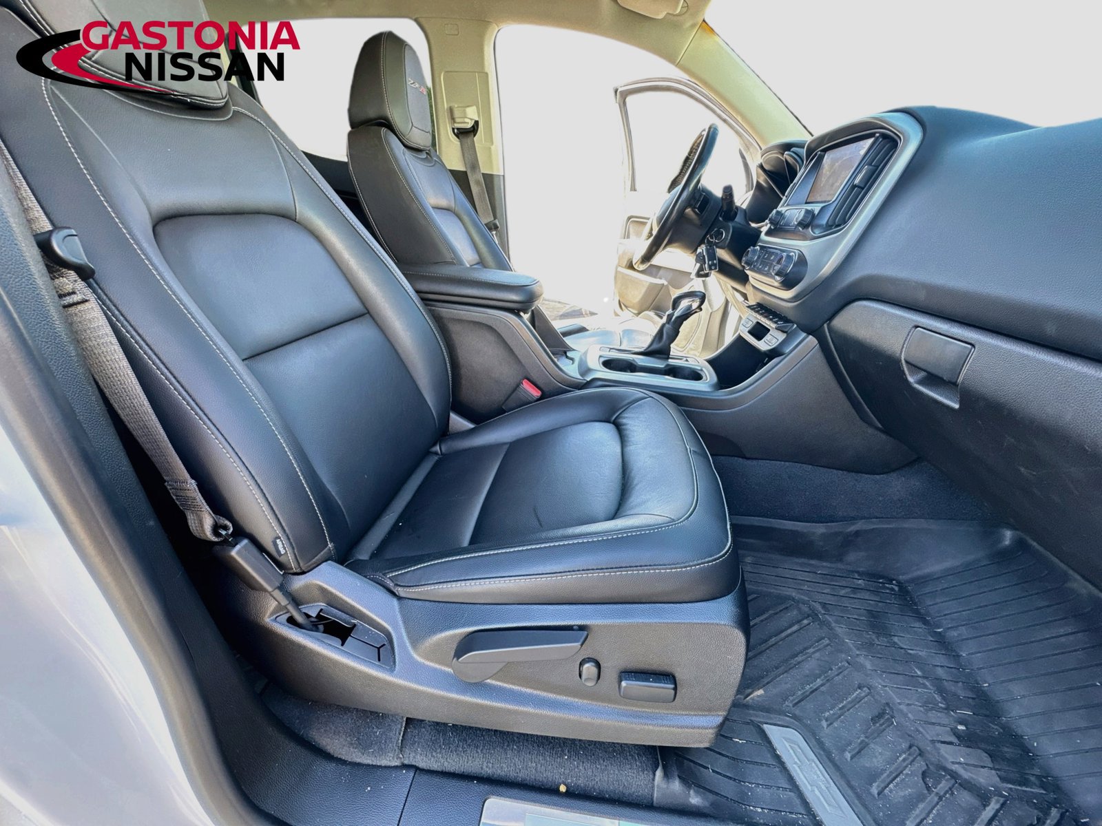 Used 2022 Chevrolet Colorado ZR2 AWD/4WD image 37