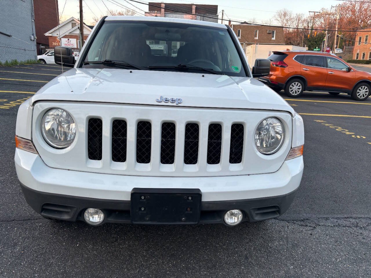 Used 2015 Jeep Patriot Sport w/ Power Value Group AWD/4WD image 2