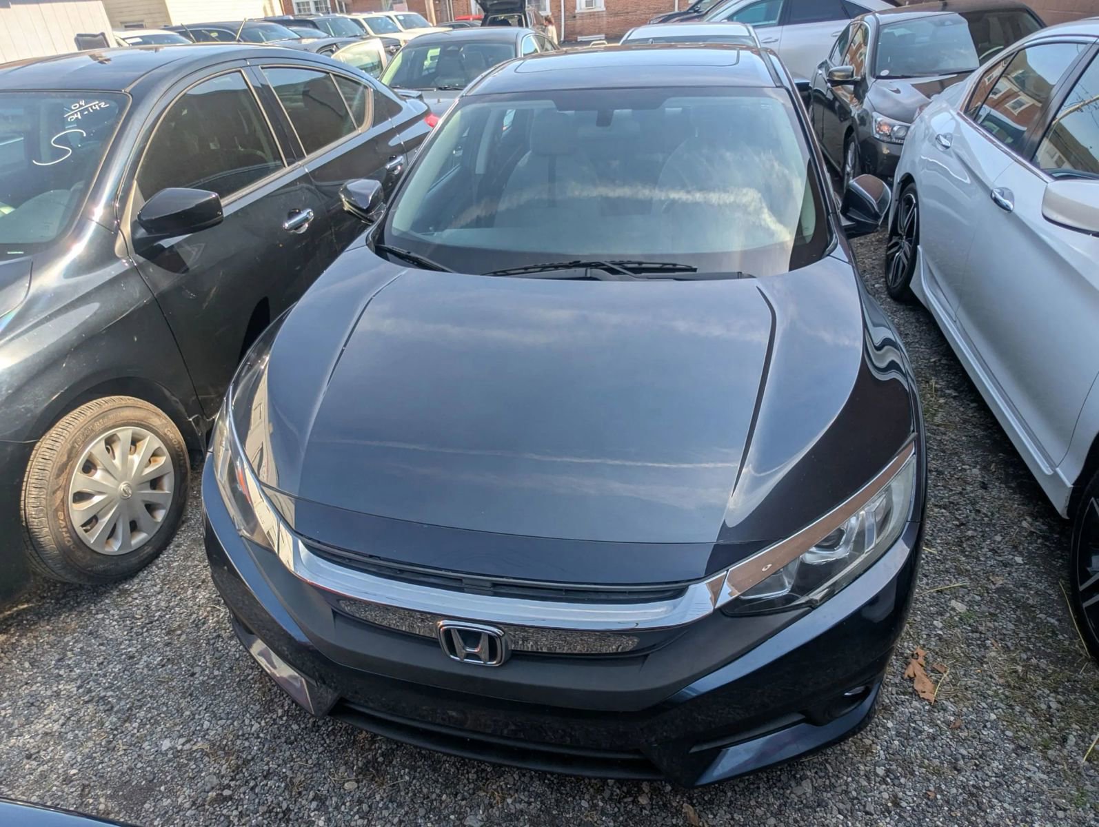 Used 2017 Honda Civic EX-T image 7