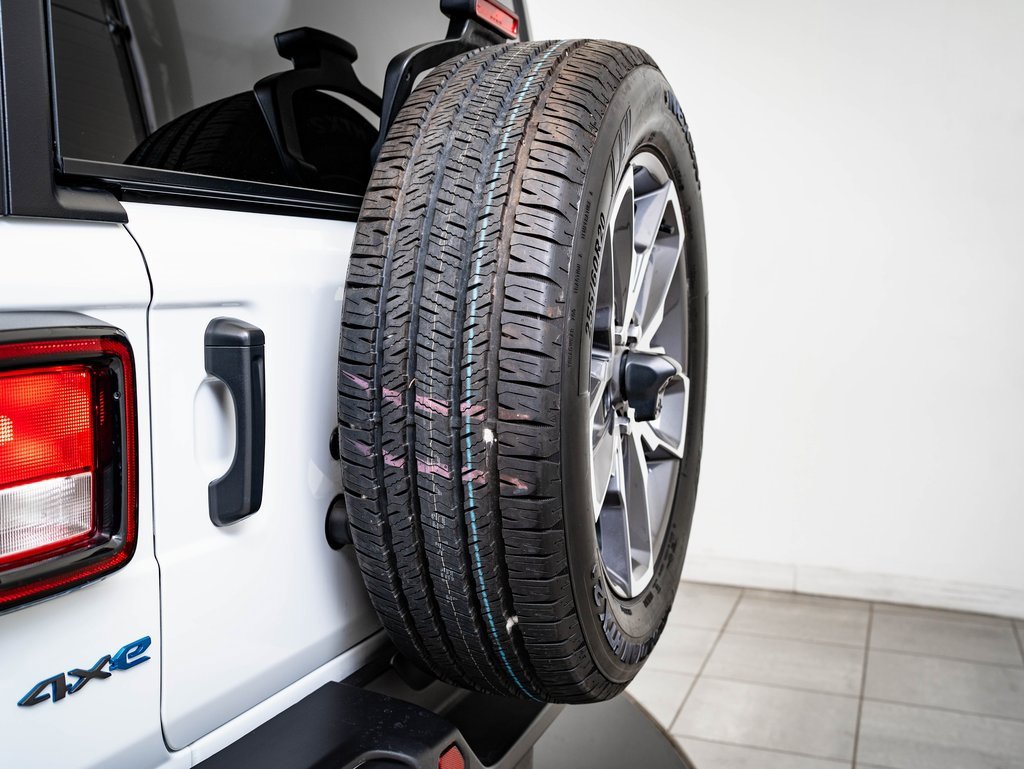 Used 2024 Jeep Wrangler Unlimited image 49