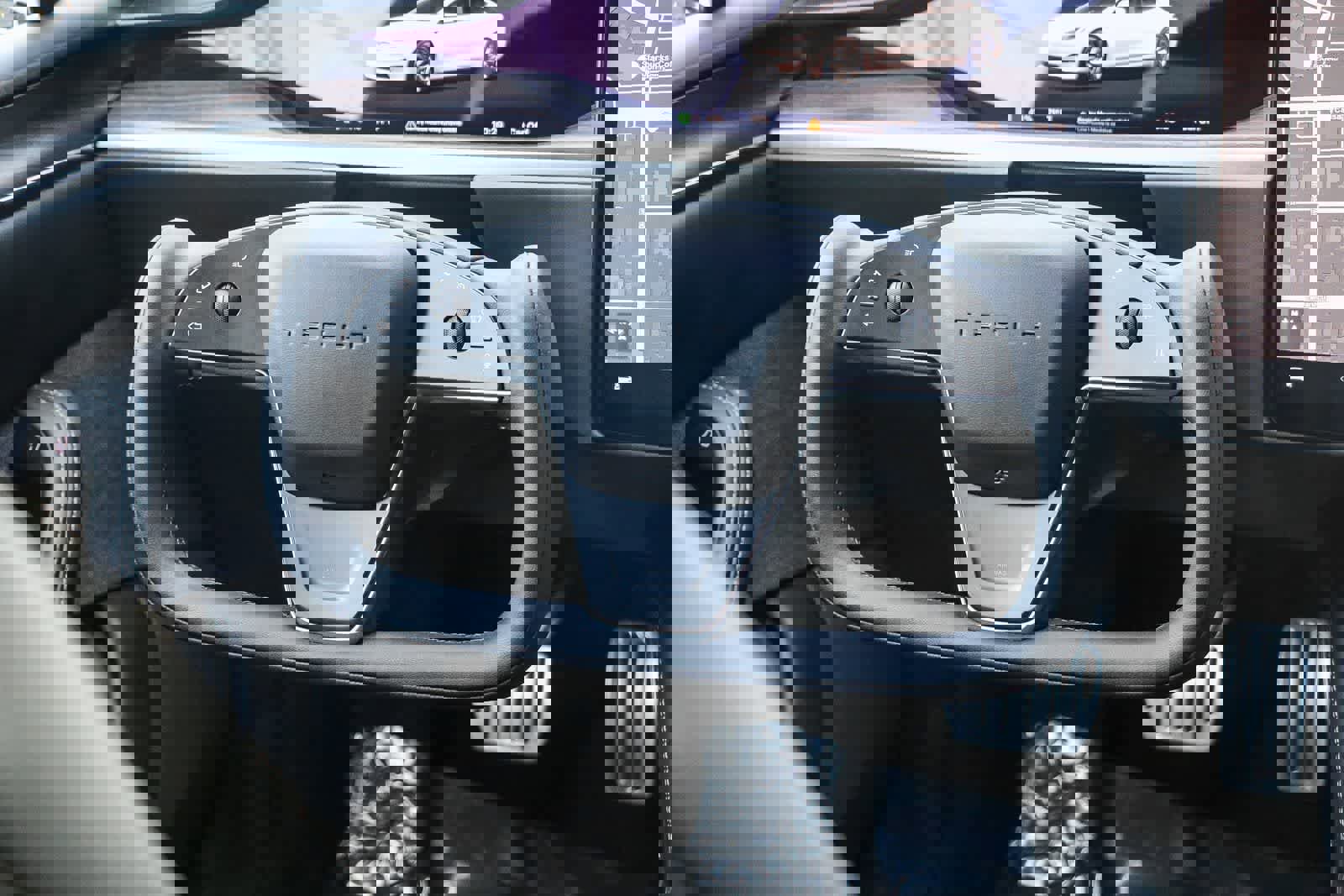 Used 2022 Tesla Model S image 14