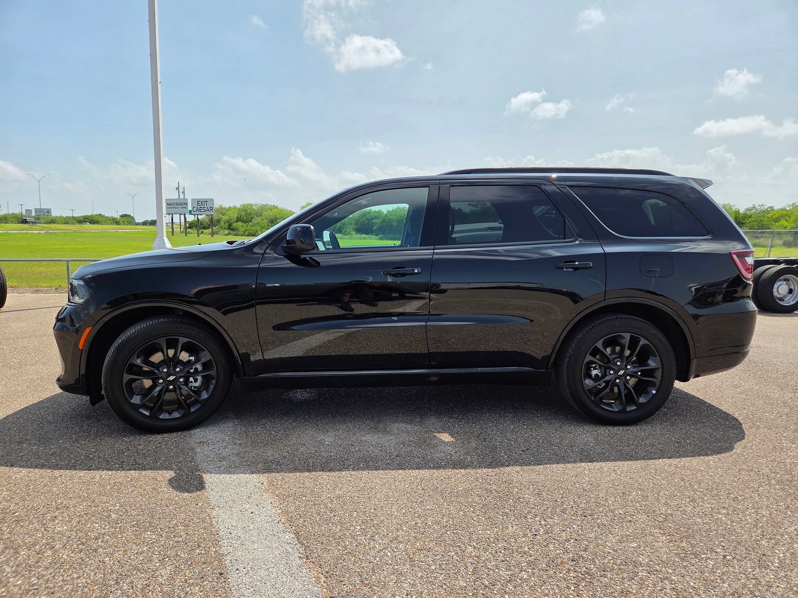 New 2026 Dodge Durango GT w/ Blacktop Package RWD image 4