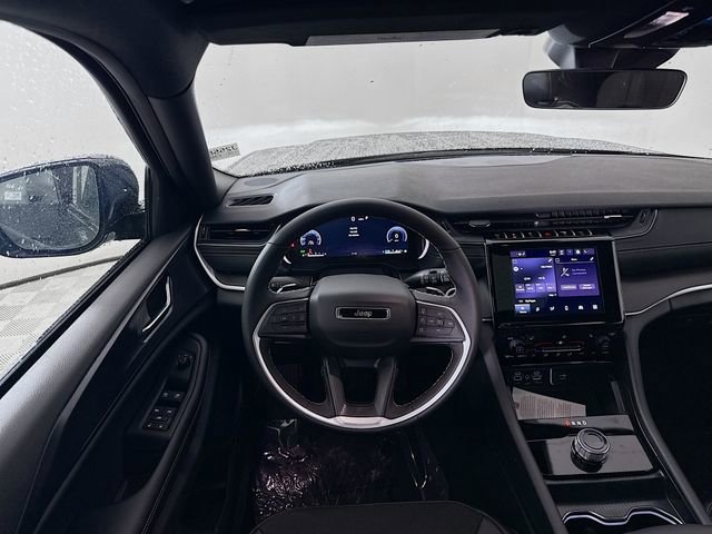 New 2025 Jeep Grand Cherokee L Altitude image 22