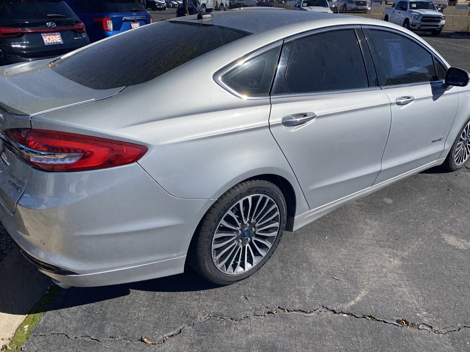 Used 2018 Ford Fusion Titanium image 4