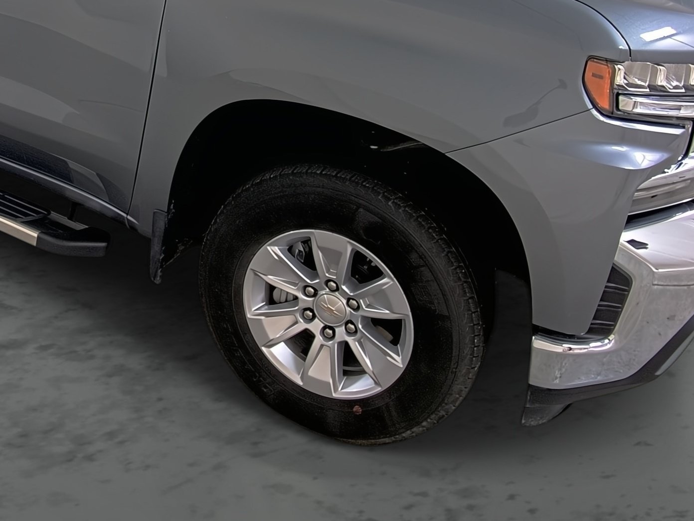 Used 2021 Chevrolet Silverado 1500 LT AWD/4WD image 14