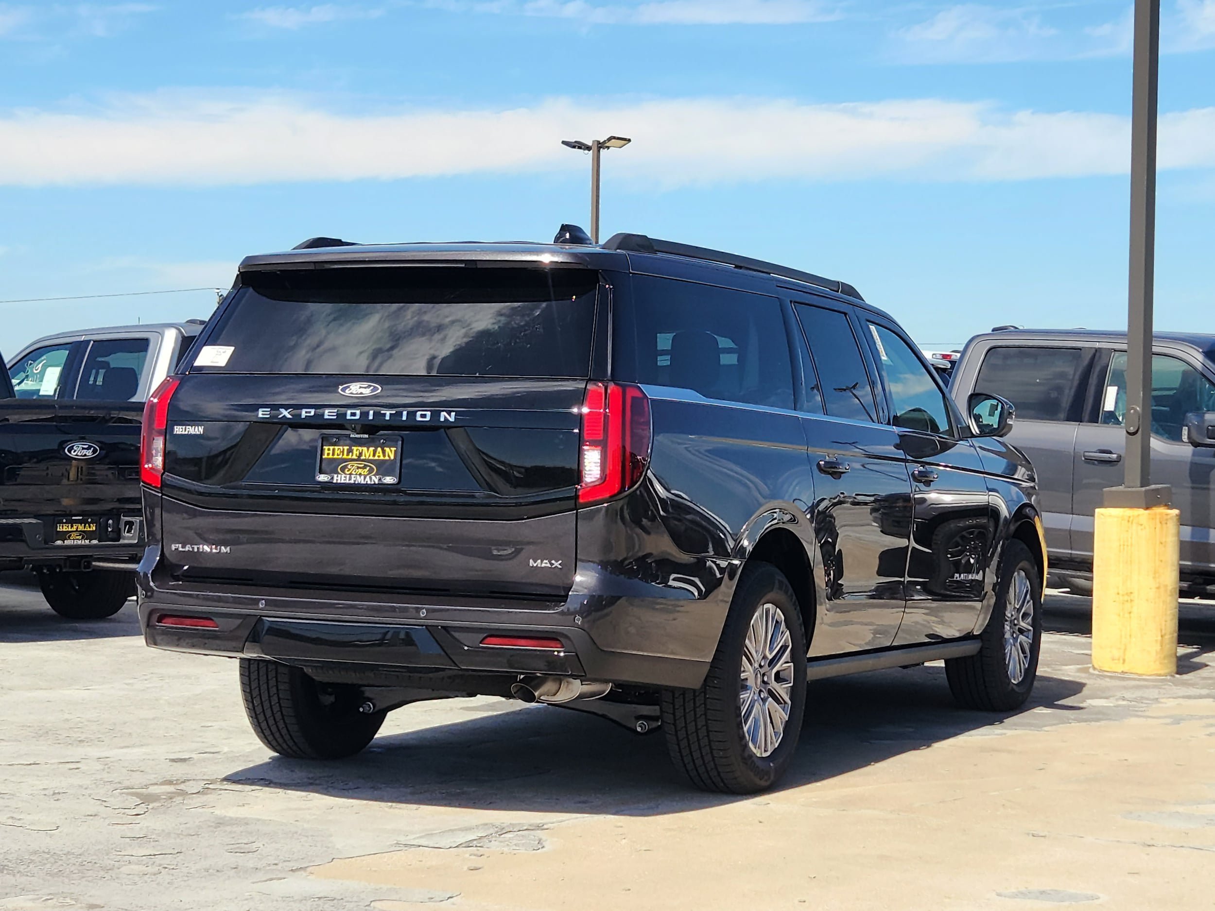 New 2027 Ford Expedition Max Platinum w/ Driver's Package AWD/4WD image 4