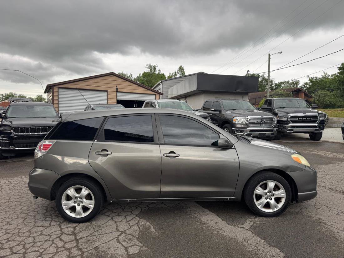 Used 2006 Toyota Matrix FWD image 5