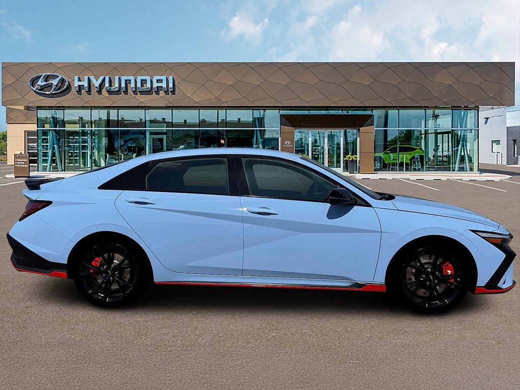 New 2026 Hyundai Elantra N FWD image 9