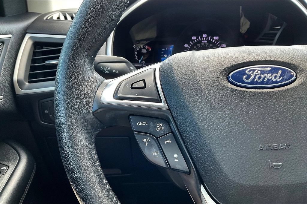 Used 2021 Ford Edge SEL w/ Convenience Package FWD image 10