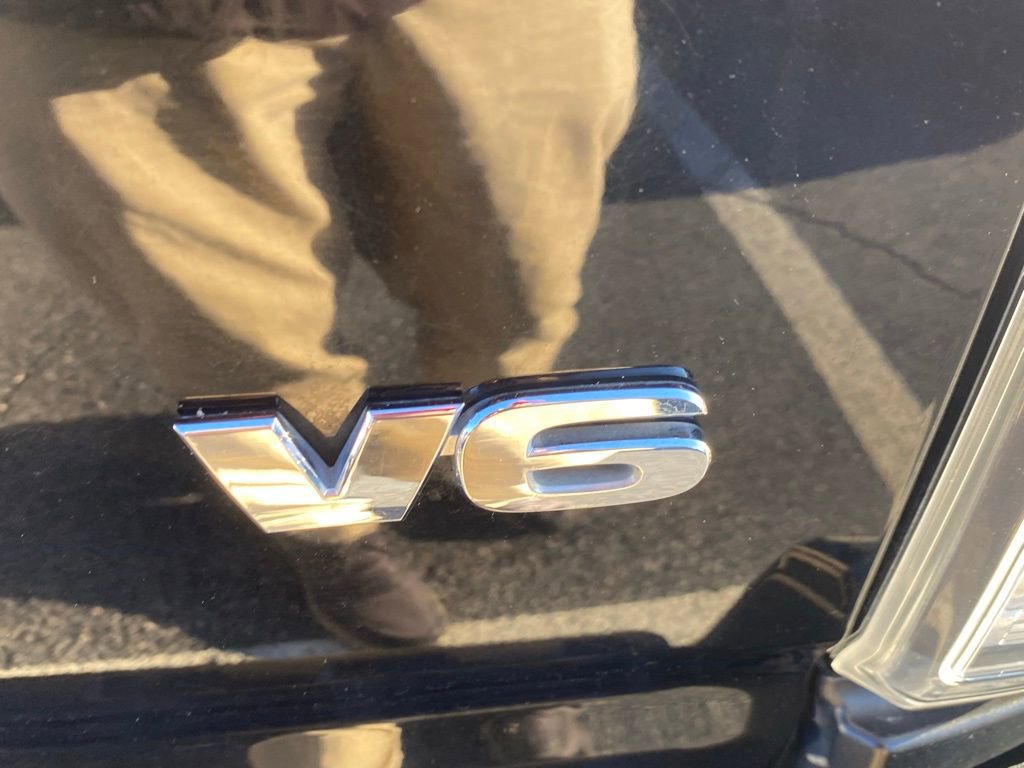 Used 2022 Toyota Tacoma TRD Off-Road image 14