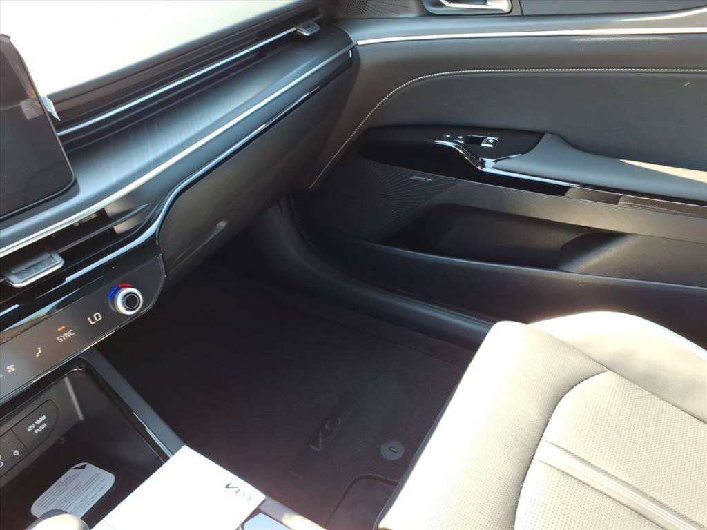 New 2026 Kia K5 GT-Line w/ GT-Line Premium Package FWD image 25