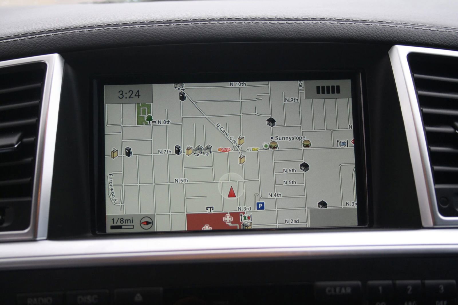 Used 2015 Mercedes-Benz GL 450 4MATIC image 28