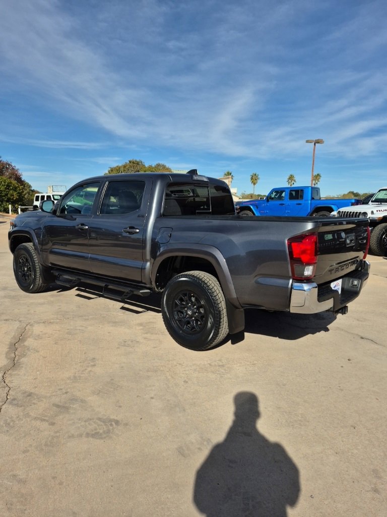 Used 2021 Toyota Tacoma image 7