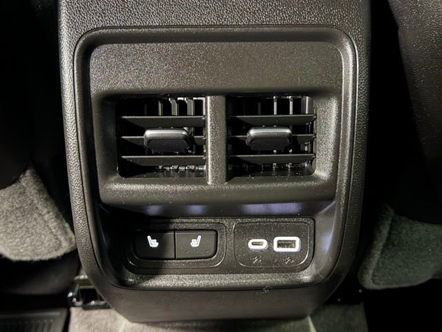 Used 2023 Cadillac XT4 Sport w/ Cold Weather Package image 25