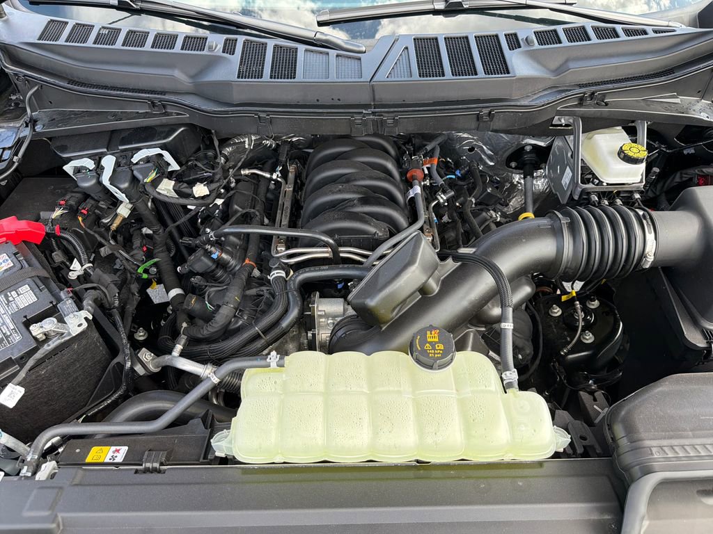 New 2026 Ford F150 XLT w/ Equipment Group 302A MID AWD/4WD image 21