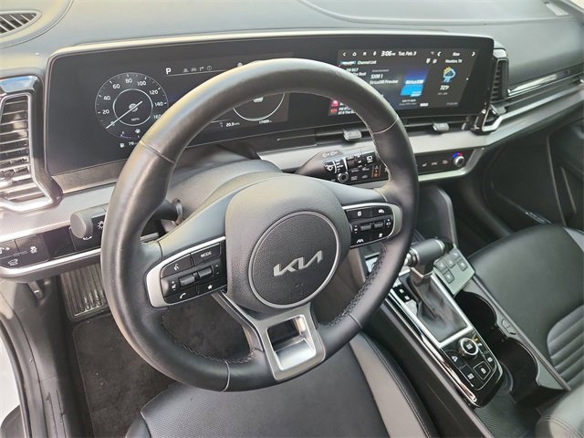 Used 2024 Kia Sportage SX image 10