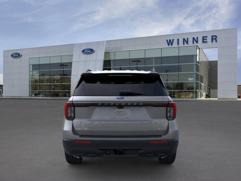 New 2026 Ford Explorer Active image 5