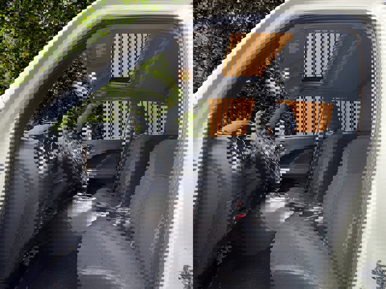 Used 2012 Nissan Juke SV image 20