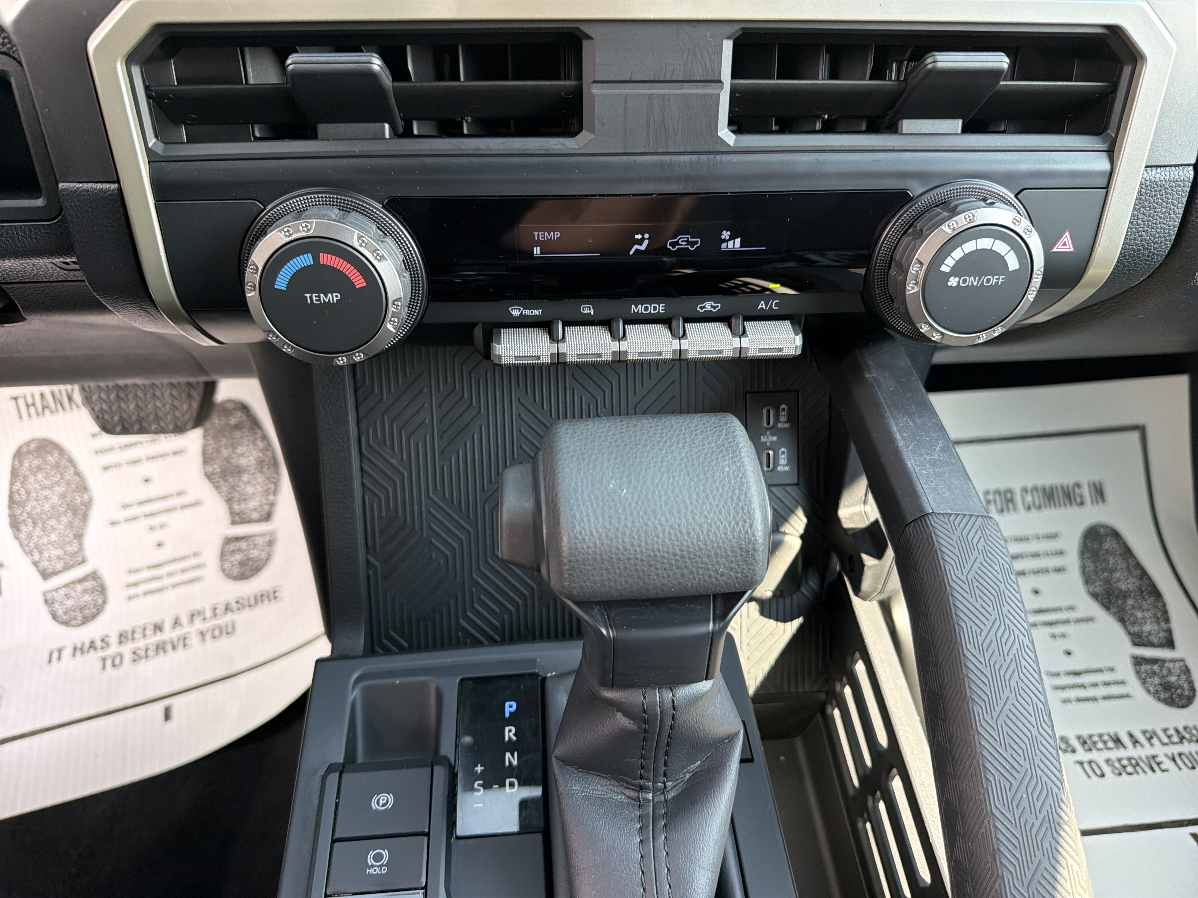 Used 2025 Toyota Tacoma SR5 AWD/4WD image 22