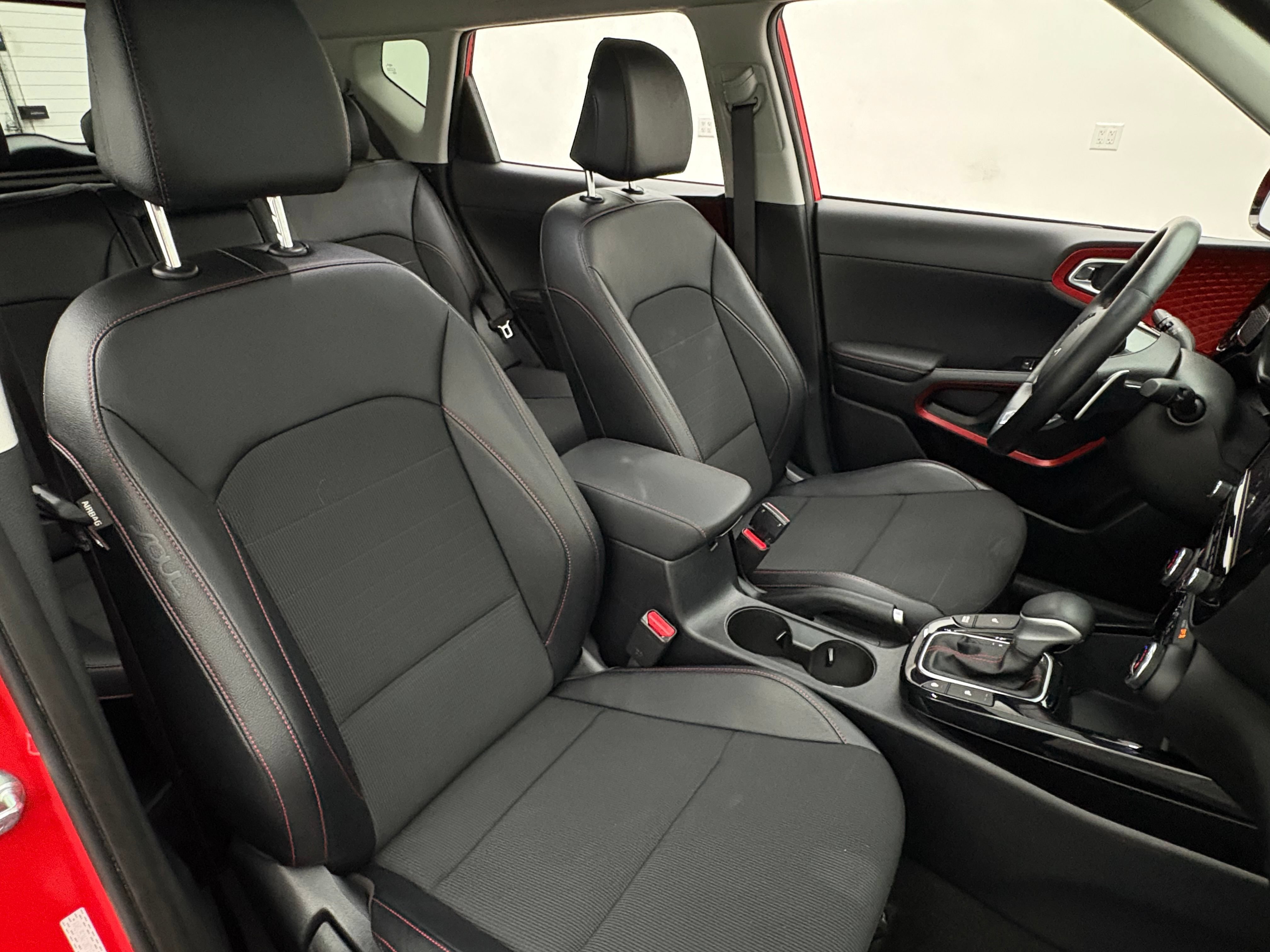 Used 2022 Kia Soul Turbo FWD image 34