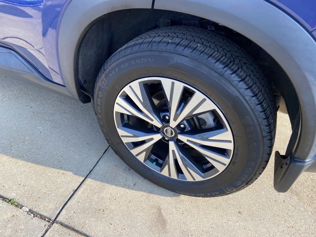 Used 2021 Nissan Rogue SV w/ Premium Package FWD image 30
