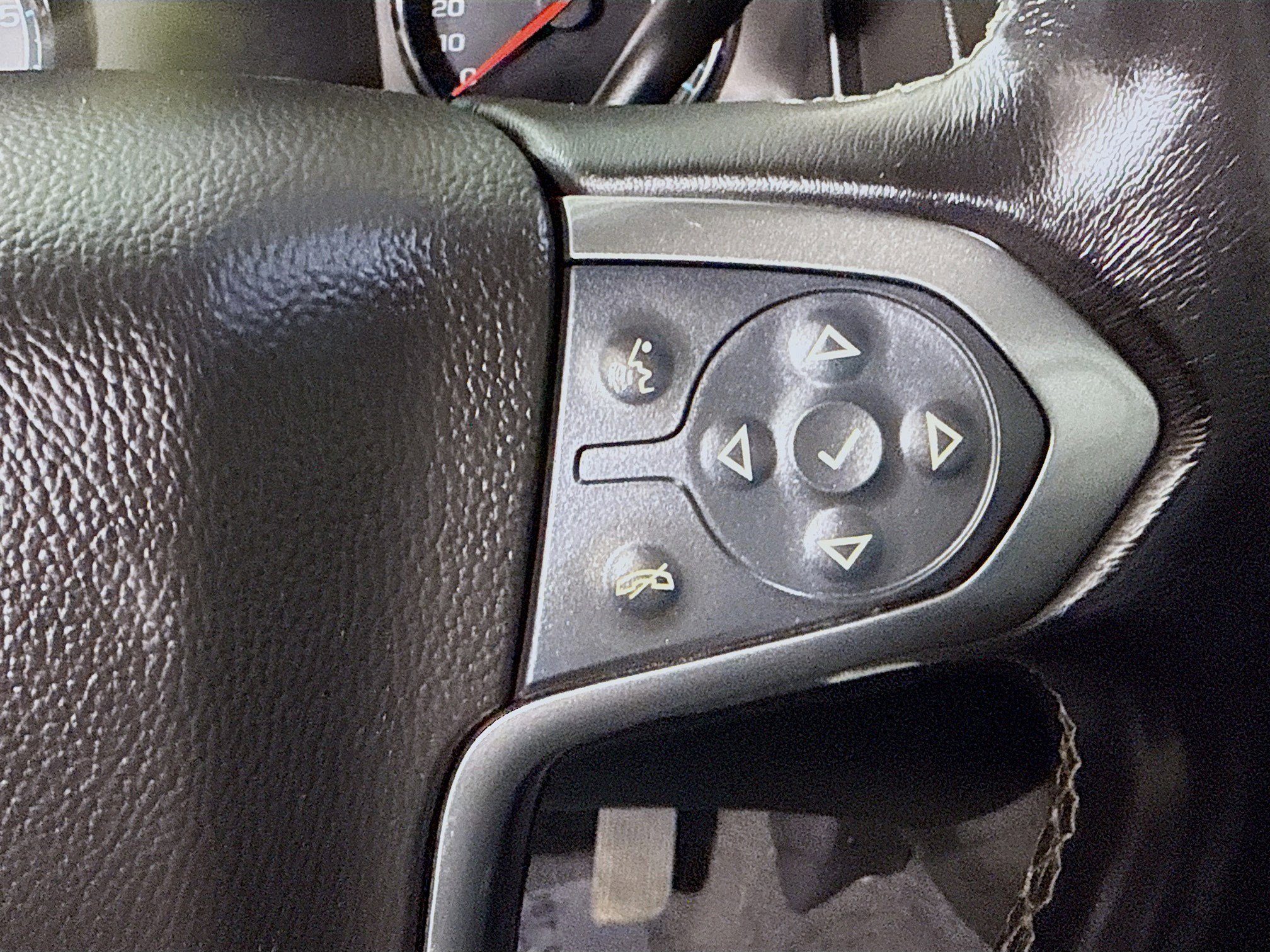 Used 2019 Chevrolet Tahoe LS image 15