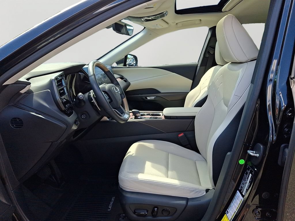 Certified 2023 Lexus RX 350 Premium w/ Accessory Package AWD/4WD image 13
