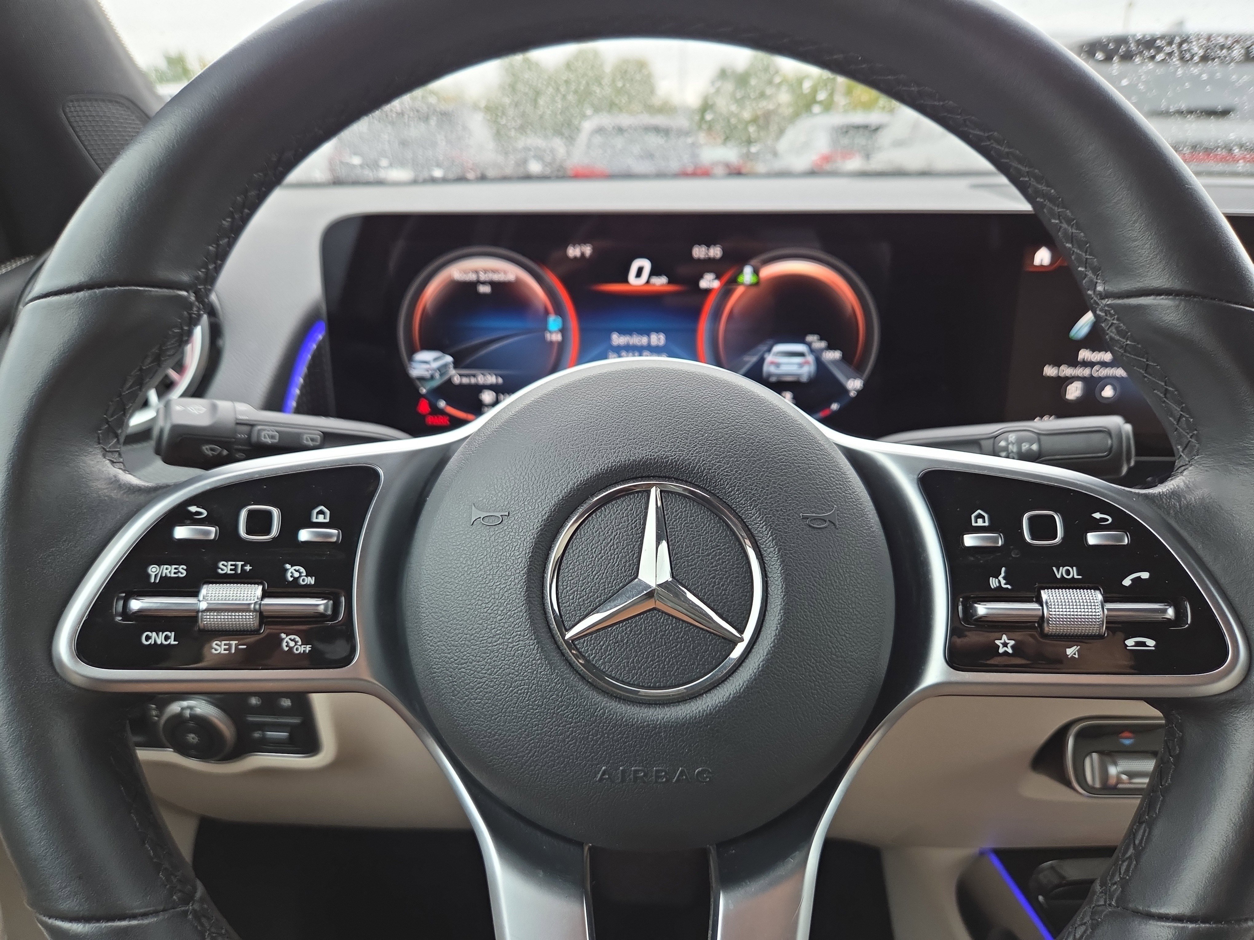 Used 2023 Mercedes-Benz GLB 250 image 10