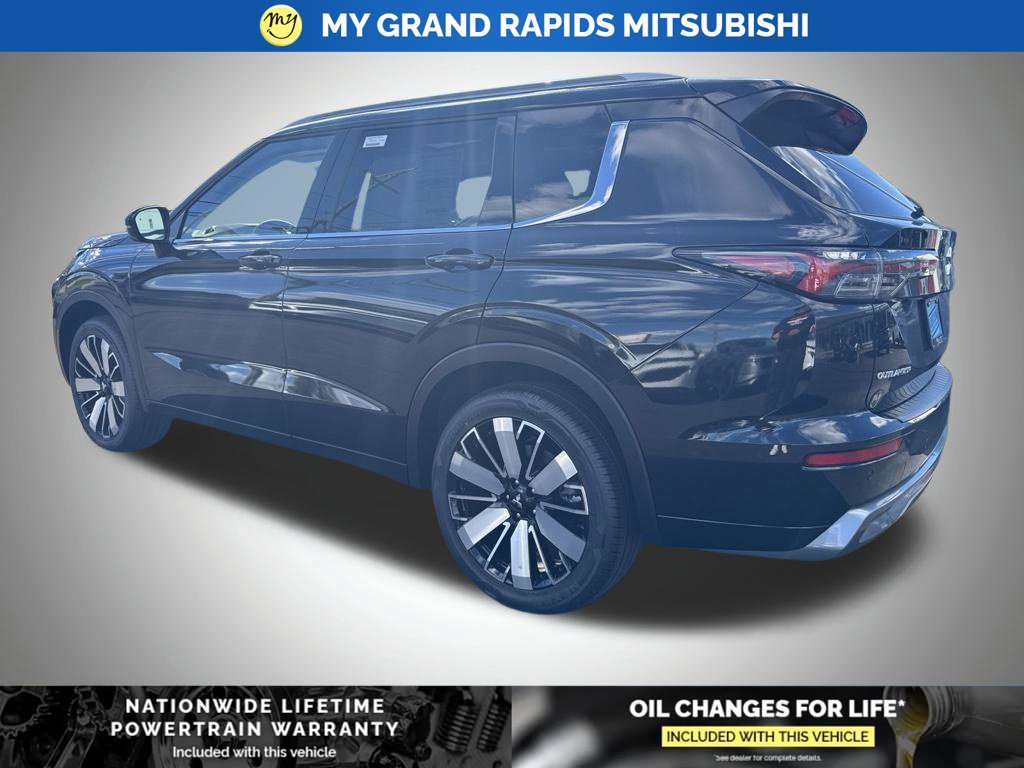 New 2026 Mitsubishi Outlander SEL AWD/4WD image 3