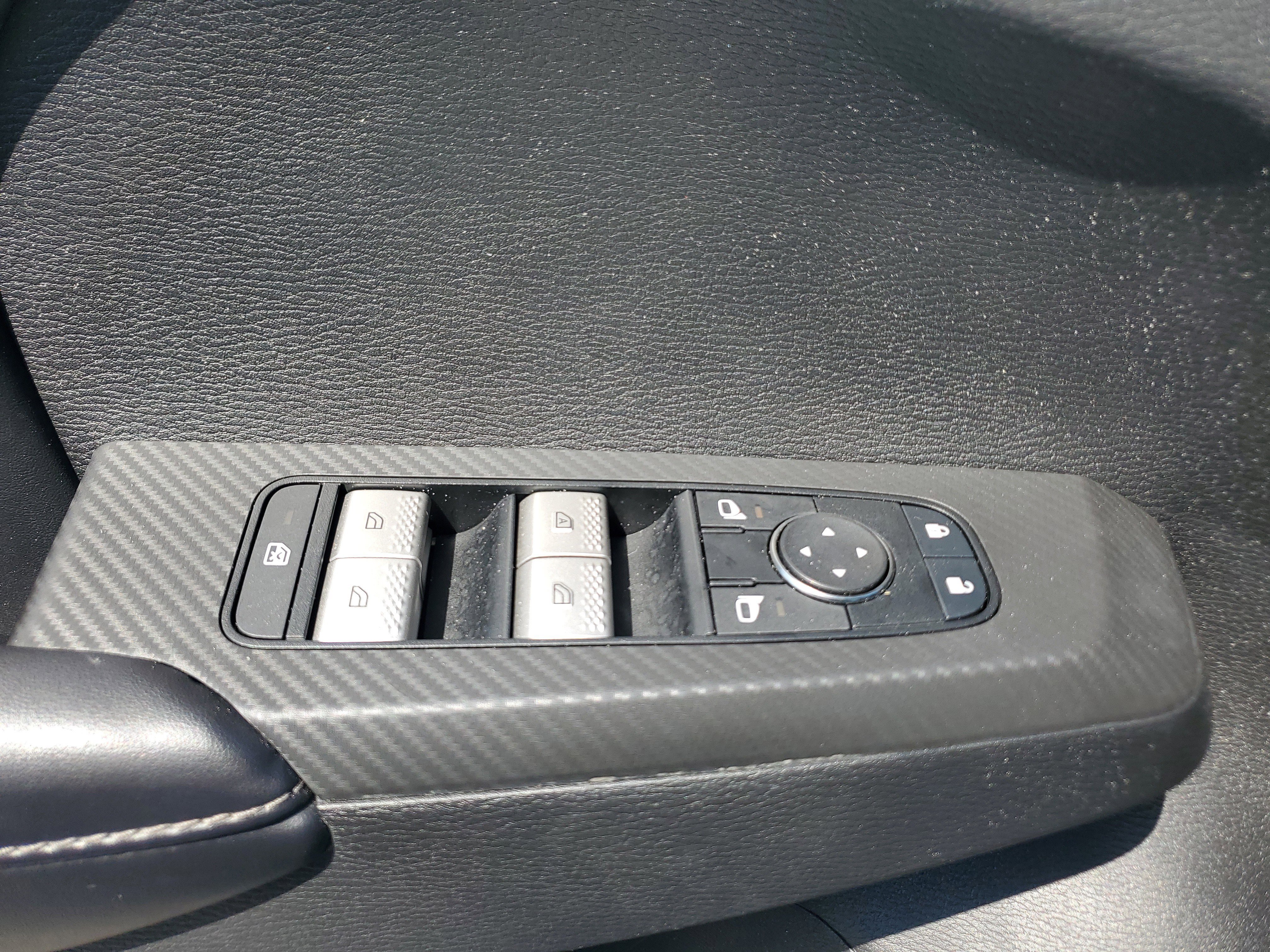 Used 2022 Mitsubishi Outlander SEL Black Edition image 28
