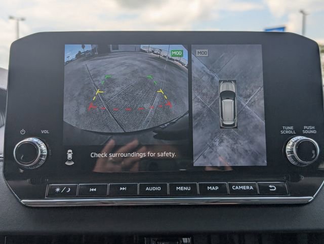 New 2025 Mitsubishi Outlander SE image 21