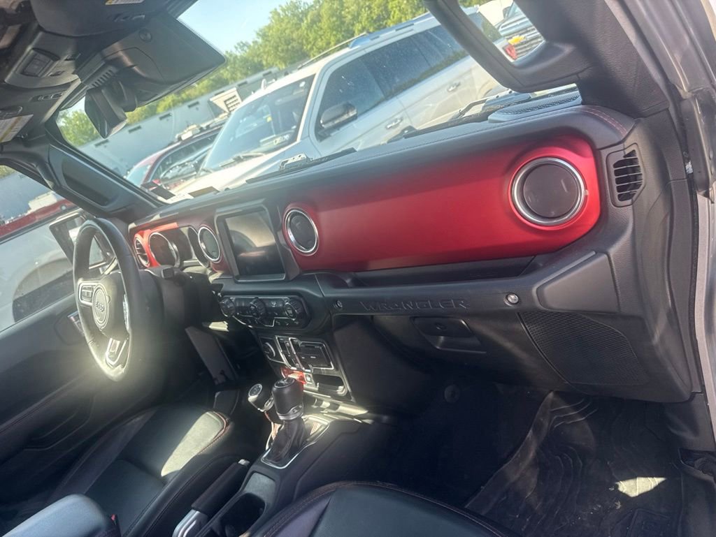 Used 2019 Jeep Wrangler Unlimited Rubicon AWD/4WD image 12
