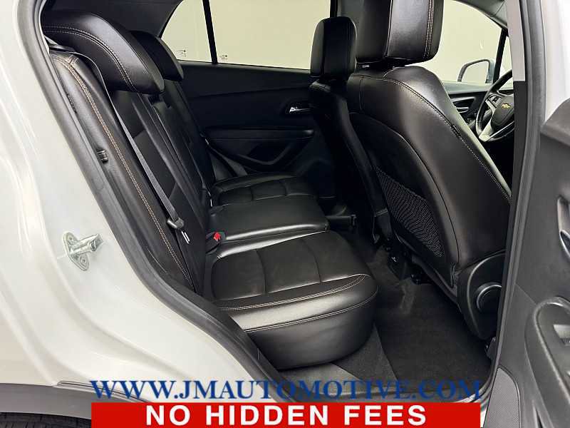 Used 2019 Chevrolet Trax Premier AWD/4WD image 18