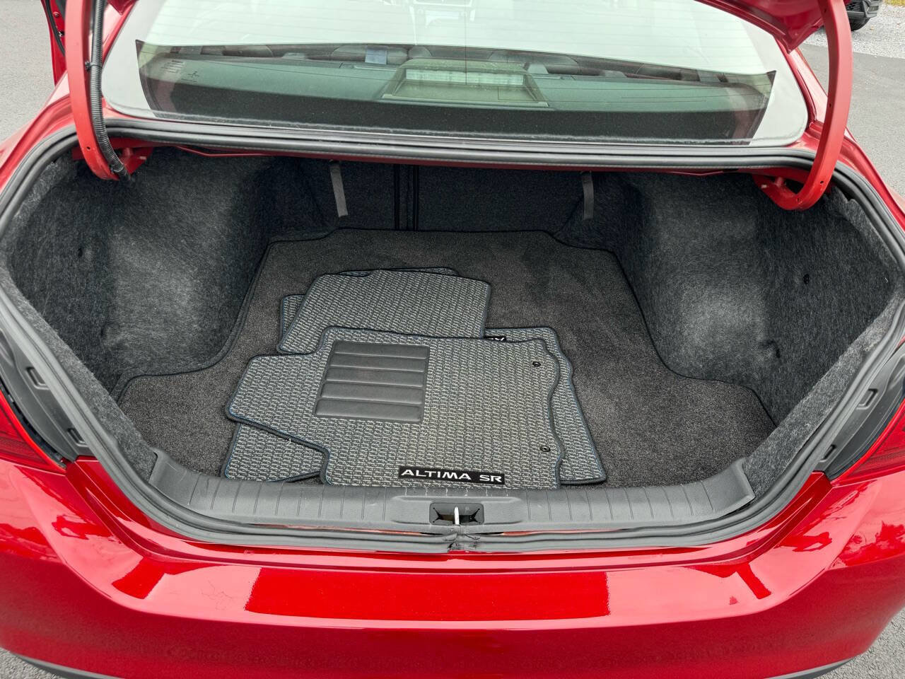 Used 2018 Nissan Altima 2.5 SR w/ SR Special Edition image 19