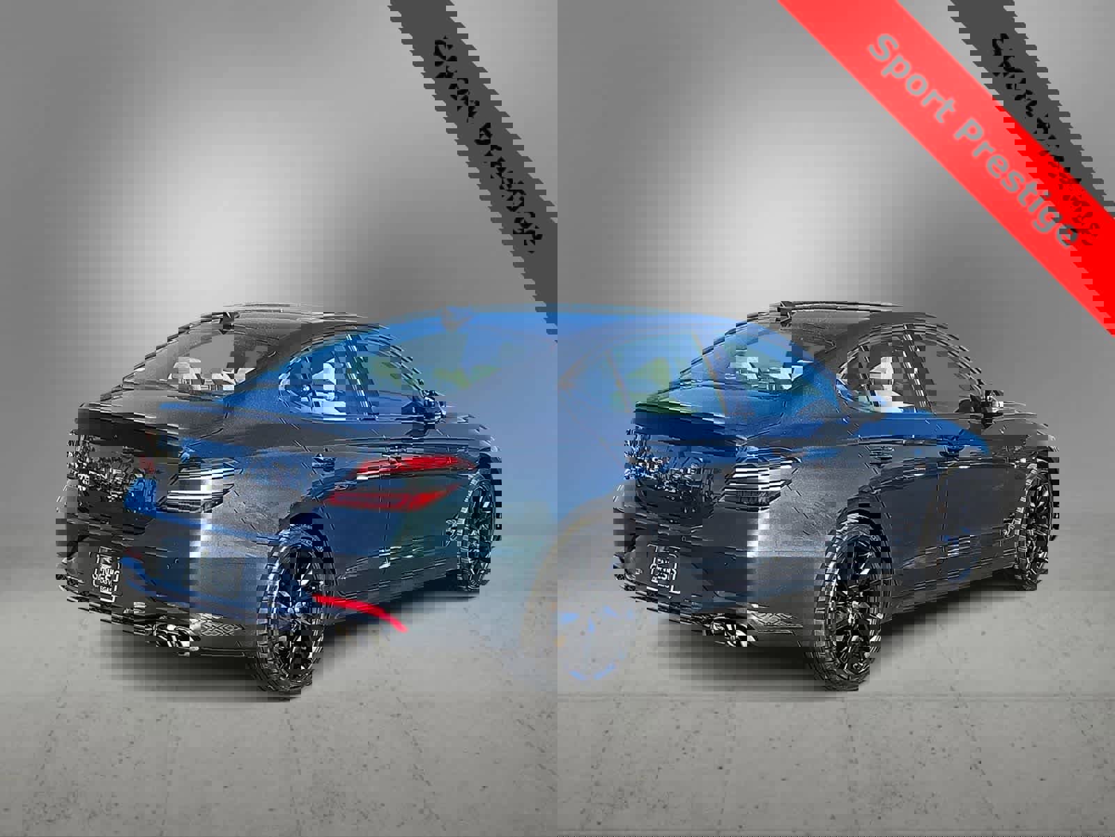 Used 2023 Genesis G70 2.0T w/ Sport Prestige Package RWD image 8