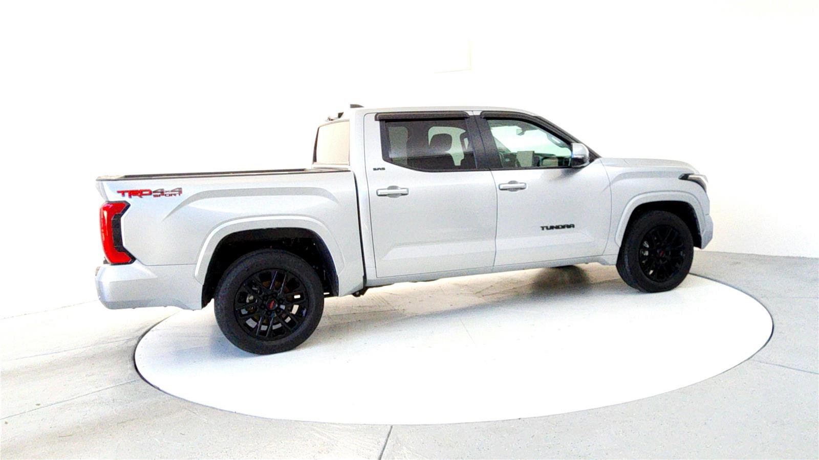 Used 2024 Toyota Tundra SR5 image 6