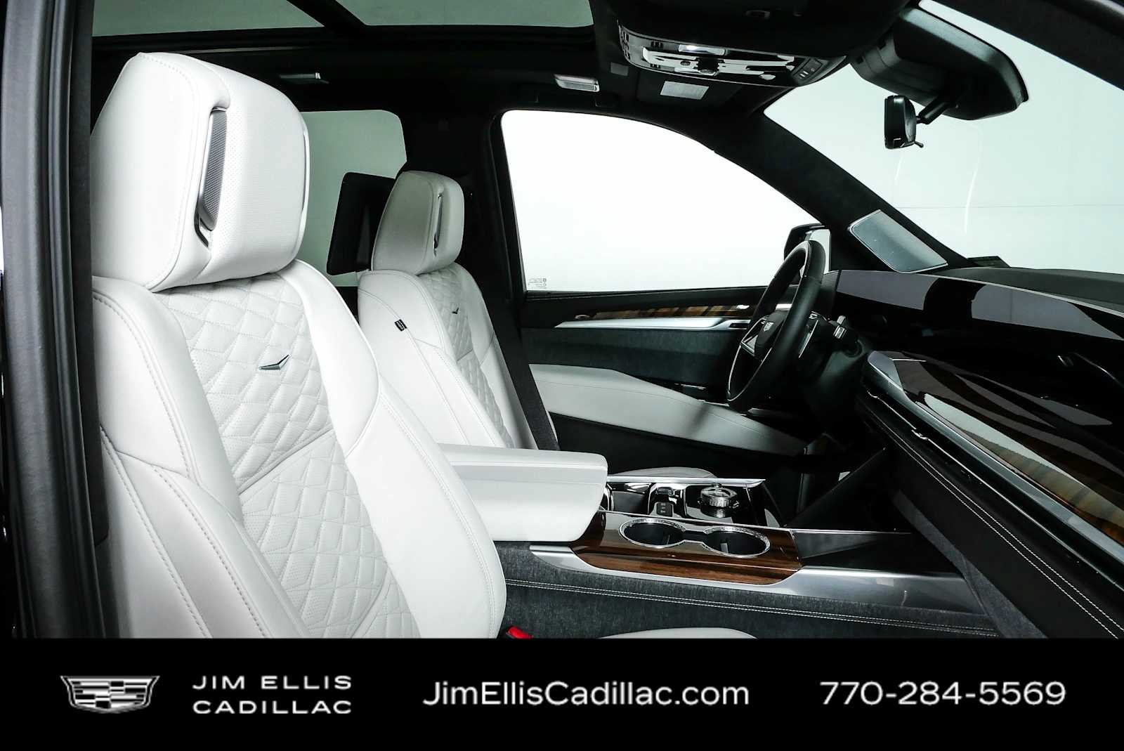 New 2026 Cadillac Escalade Platinum Sport AWD/4WD image 26