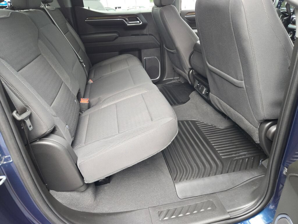 Certified 2023 Chevrolet Silverado 1500 LT AWD/4WD image 19