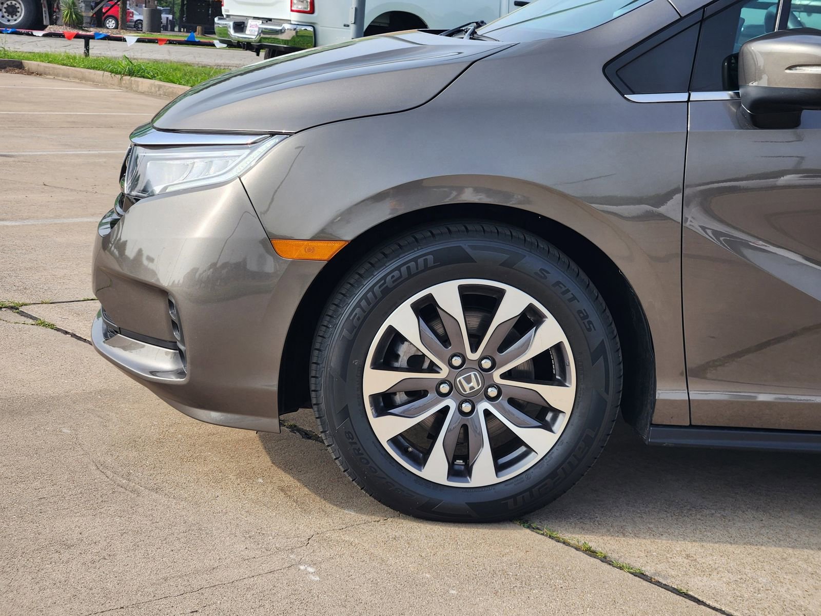 Used 2023 Honda Odyssey EX-L image 10