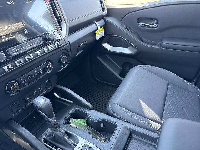 New 2026 Nissan Frontier SV w/ Tow Package AWD/4WD image 18