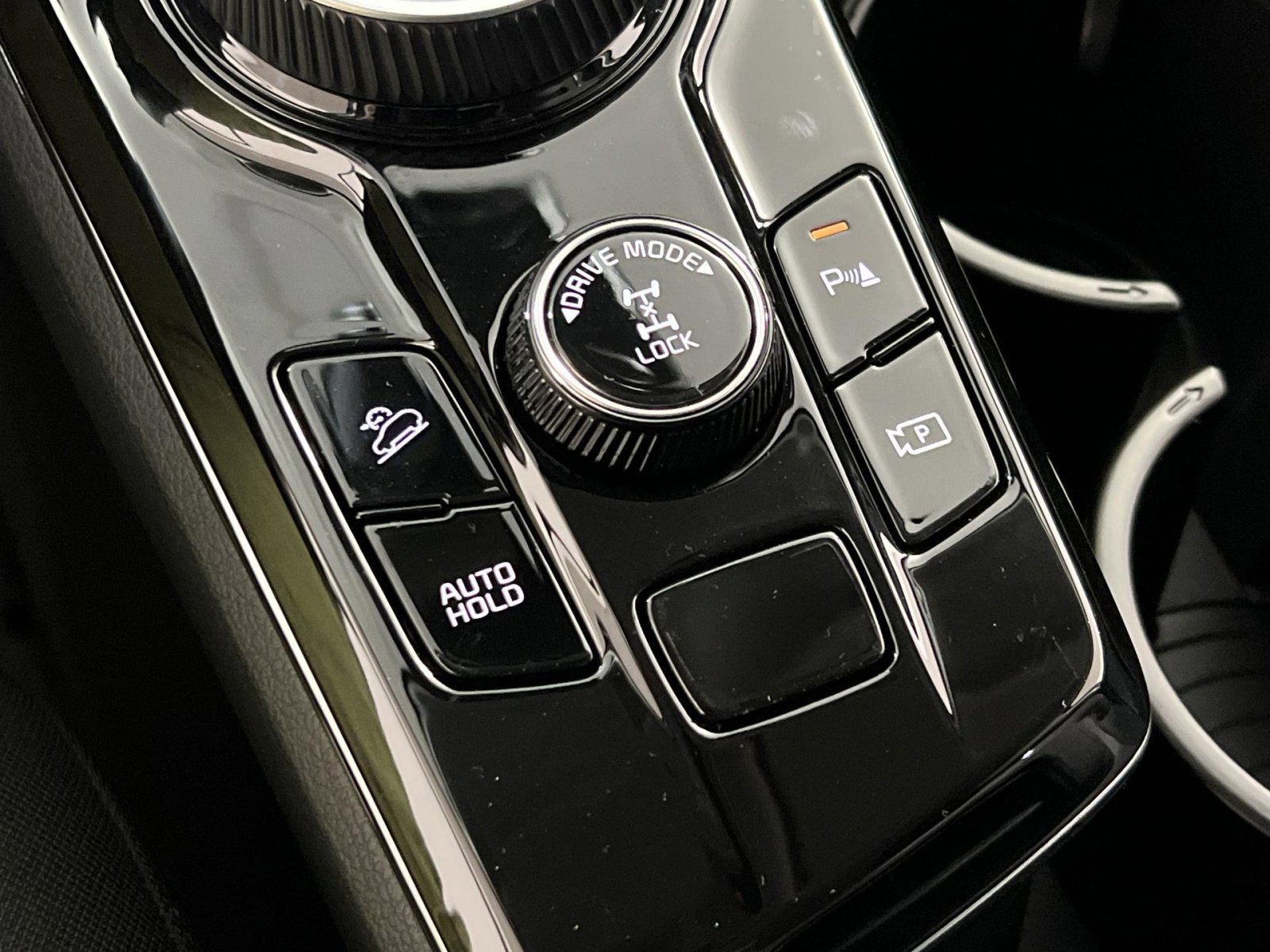 New 2025 Kia Sportage LX image 30