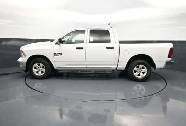 Used 2022 RAM 1500 Classic SLT AWD/4WD image 4