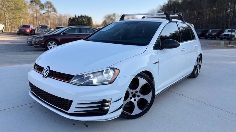Used 2015 Volkswagen GTI S FWD image 3