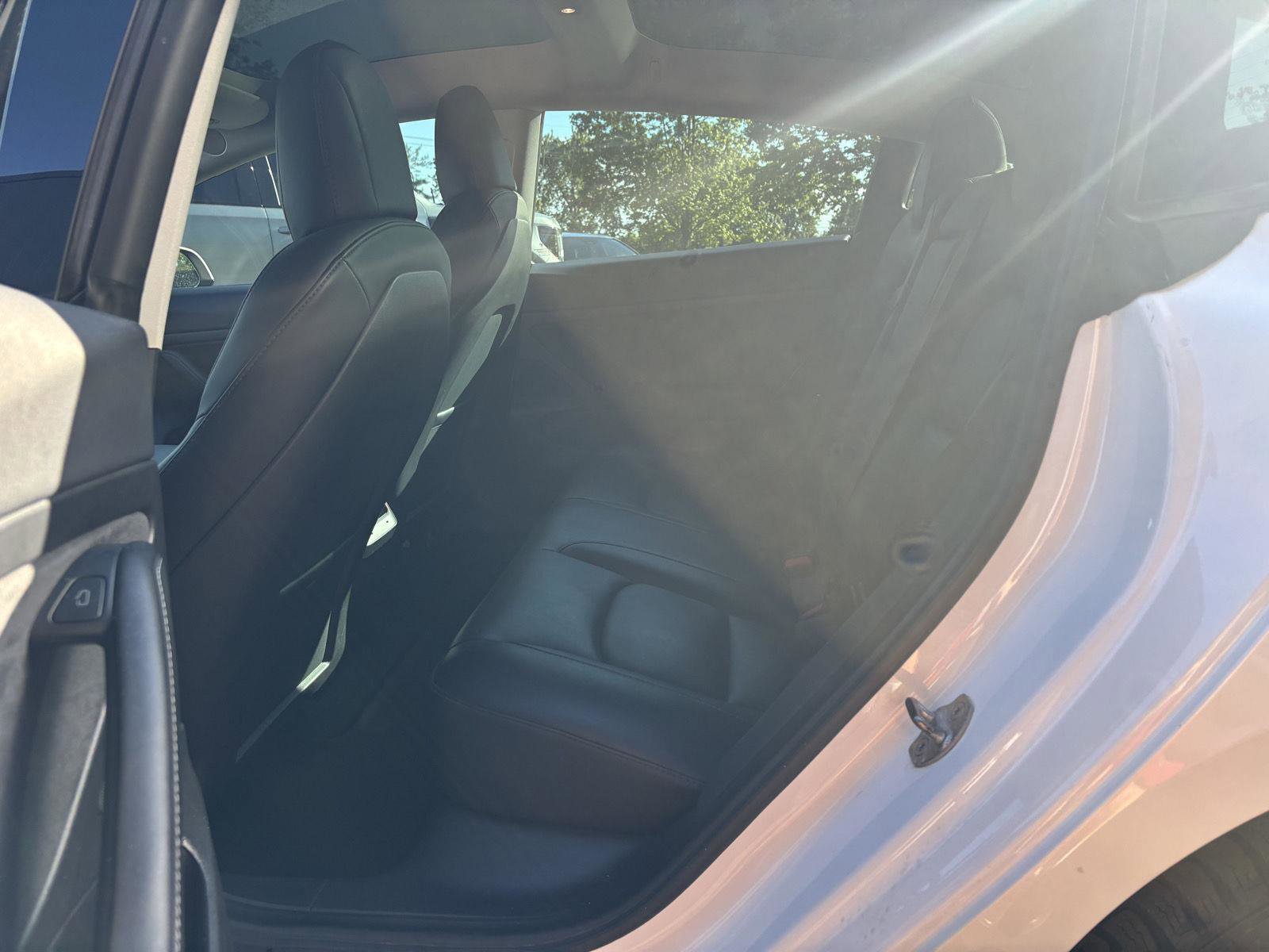 Used 2021 Tesla Model 3 Standard Range Plus RWD image 21