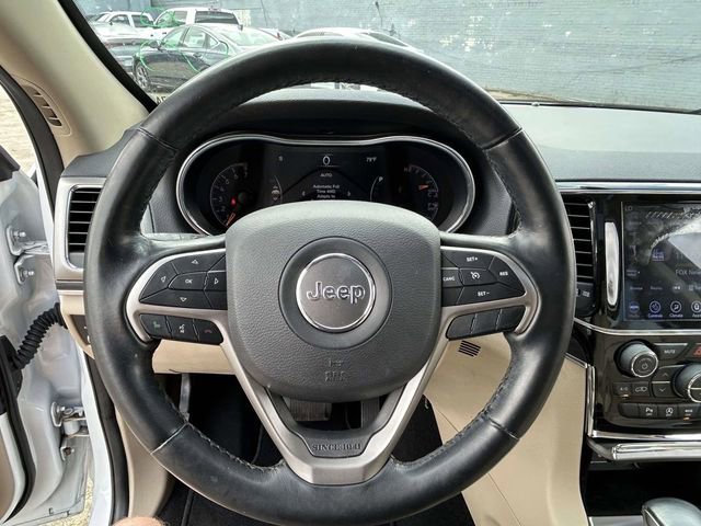 Used 2021 Jeep Grand Cherokee Limited image 22