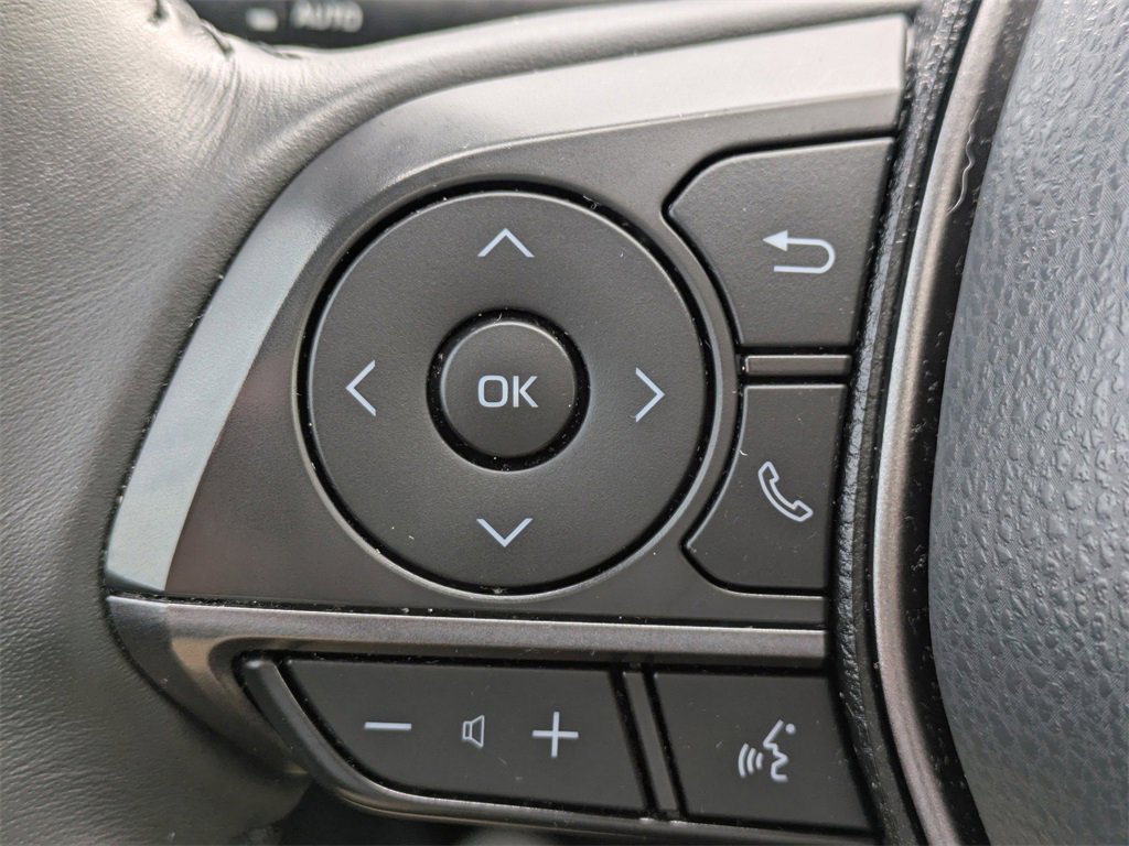 Used 2024 Toyota Camry SE image 26