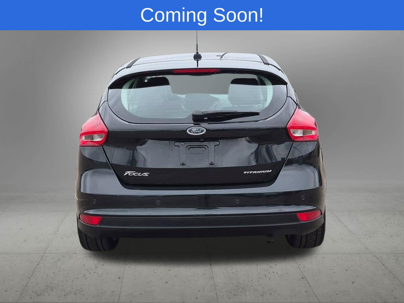 Used 2015 Ford Focus Titanium w/ Titanium Technology Package FWD image 5