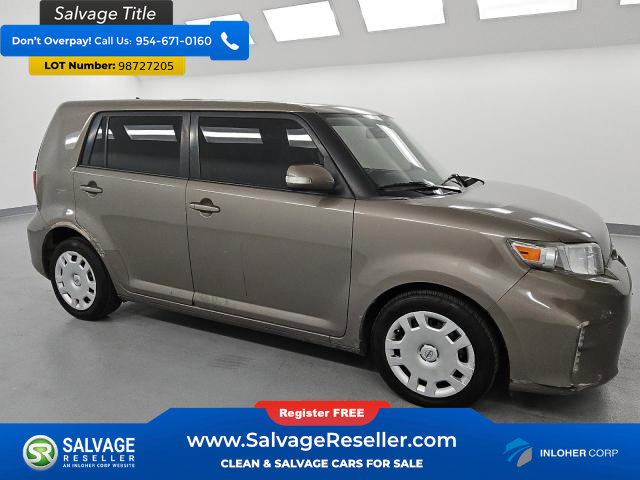 Used 2015 Scion xB image 5