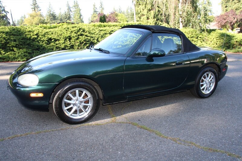 Used 1999 MAZDA MX-5 Miata RWD image 5