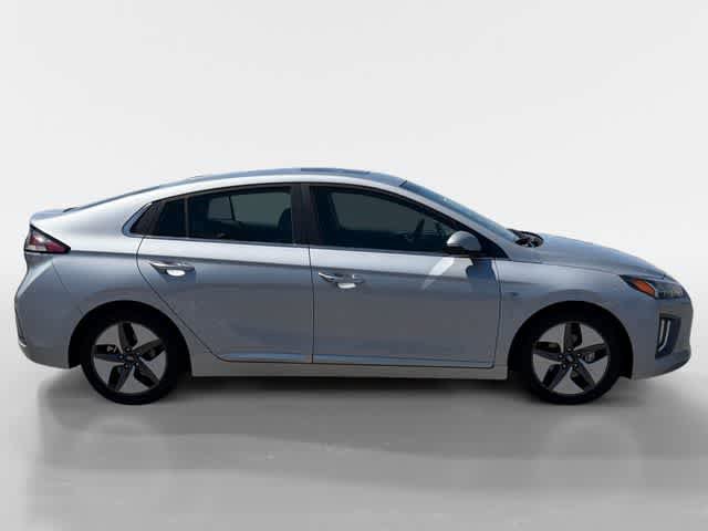 Used 2020 Hyundai Ioniq Limited FWD image 6